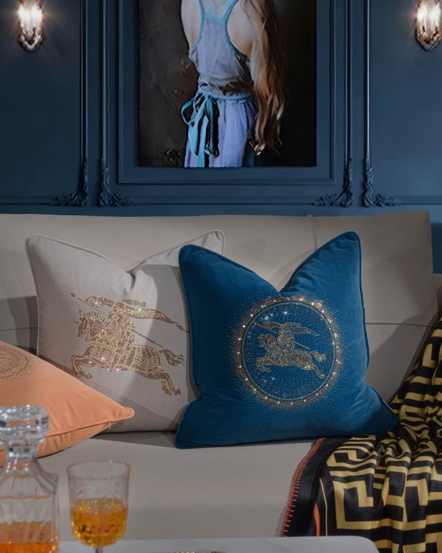 Burberry Cushions 45X45cm 17